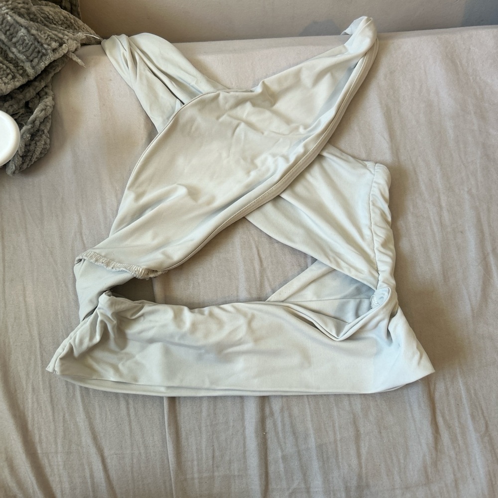 Tiger Mist Cream Cross-Back Top